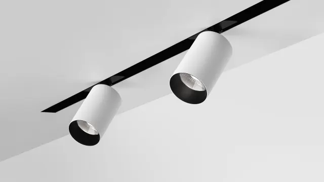 CLUSTER 150 — rail haute tension BOlight, visuel 5