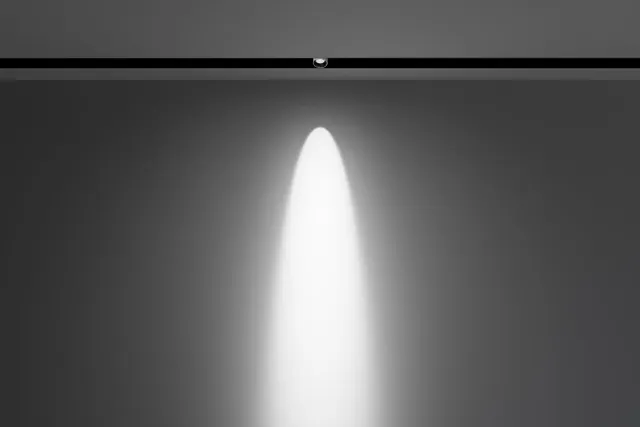 DOT LIGHT — rail magnétique 48V BOlight, visuel 3