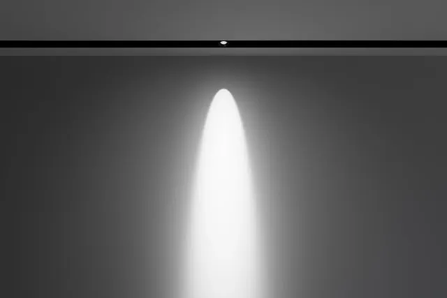 DOT LIGHT Dali — rail magnétique 48V BOlight, visuel 3