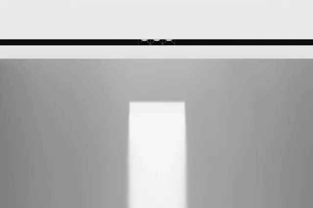 LINE TRACK 3 — rail magnétique 48V BOlight, visuel 2