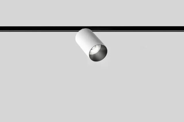 SPOT LIGHT 52 — rail magnétique 48V BOlight, visuel 3